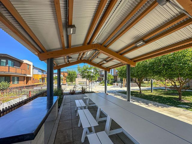 16015 Bartlett Court, Los Gatos, CA 95032