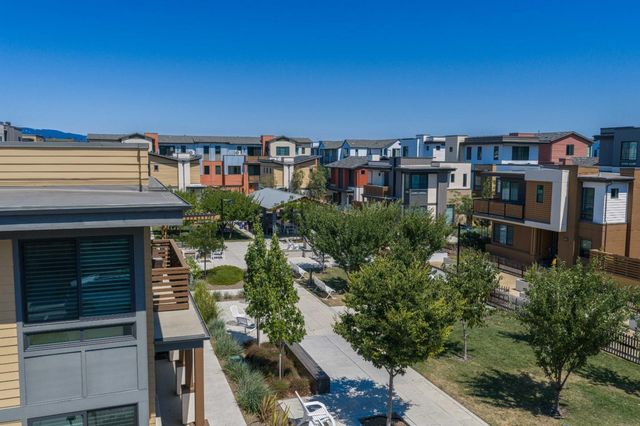 16015 Bartlett Court, Los Gatos, CA 95032