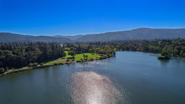 16015 Bartlett Court, Los Gatos, CA 95032