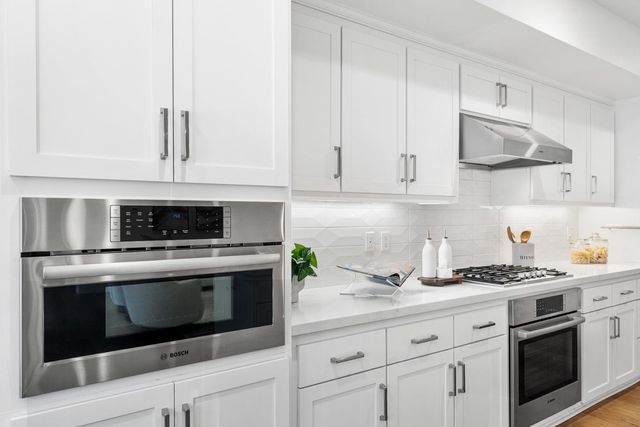 16015 Bartlett Court, Los Gatos, CA 95032