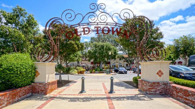 16015 Bartlett Court, Los Gatos, CA 95032