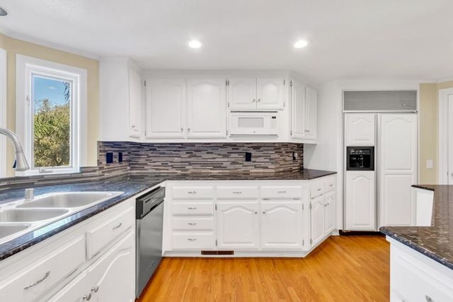 2044 Lockridge Pl, El Dorado Hills, CA 95762