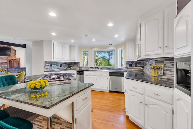 2044 Lockridge Pl, El Dorado Hills, CA 95762