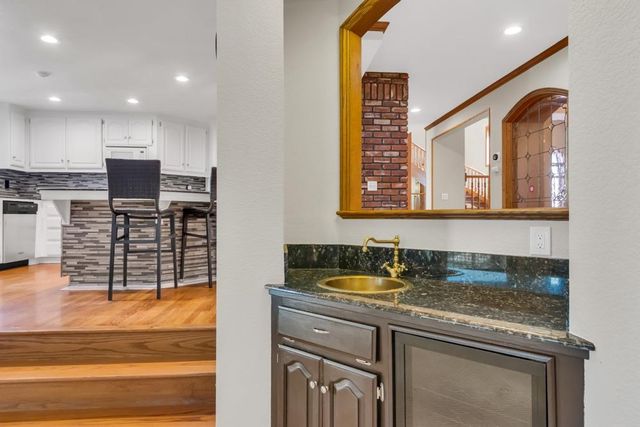 2044 Lockridge Pl, El Dorado Hills, CA 95762