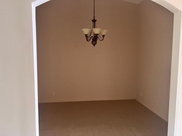 2405 Windjammer Way, West Palm Beach, FL 33411