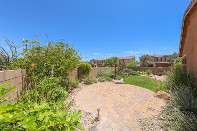9481 S Horned Lizard Circle, Tucson, AZ 85747