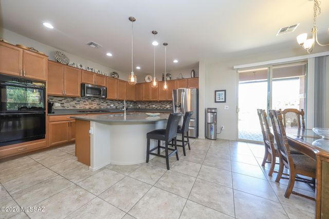 9481 S Horned Lizard Circle, Tucson, AZ 85747
