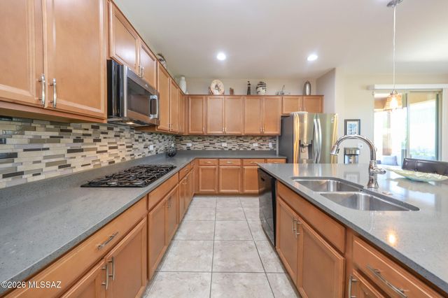 9481 S Horned Lizard Circle, Tucson, AZ 85747