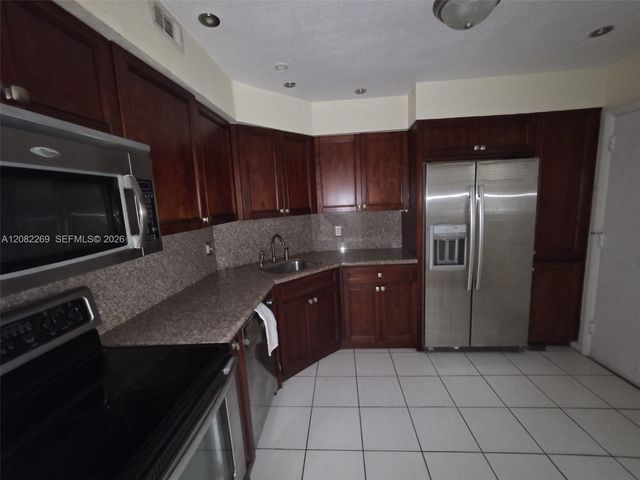 3360 Spanish Moss Terrace 203, Lauderhill, FL 33319