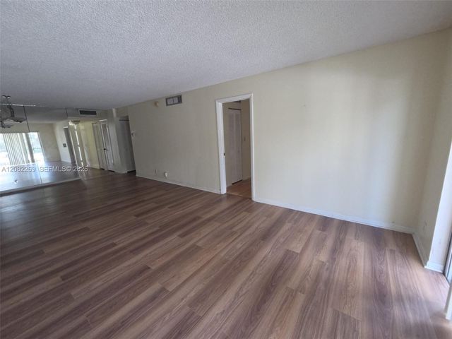 3360 Spanish Moss Terrace 203, Lauderhill, FL 33319