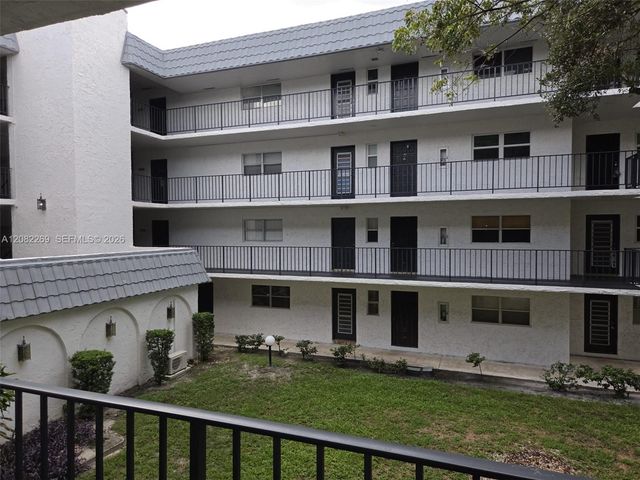 3360 Spanish Moss Terrace 203, Lauderhill, FL 33319
