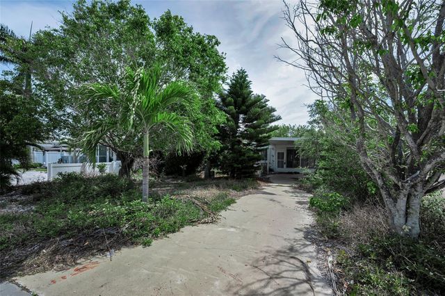 1213 BAY PALM BOULEVARD, Indian Rocks Beach, FL 33785