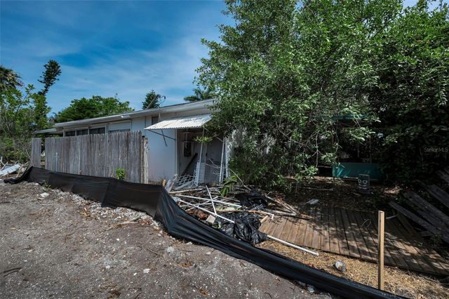 1213 BAY PALM BOULEVARD, Indian Rocks Beach, FL 33785