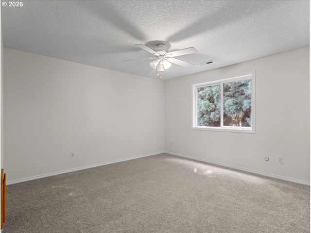 181 MARTY Loop, Woodland, WA 98674