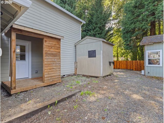 181 MARTY Loop, Woodland, WA 98674