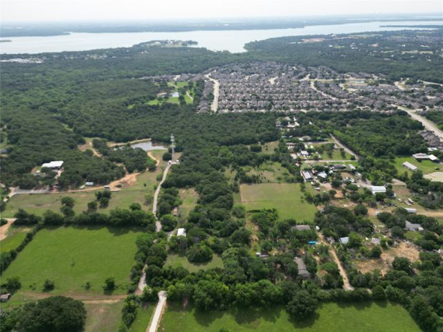 3940 Swisher Road, Denton, TX 76208