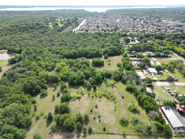 3940 Swisher Road, Denton, TX 76208