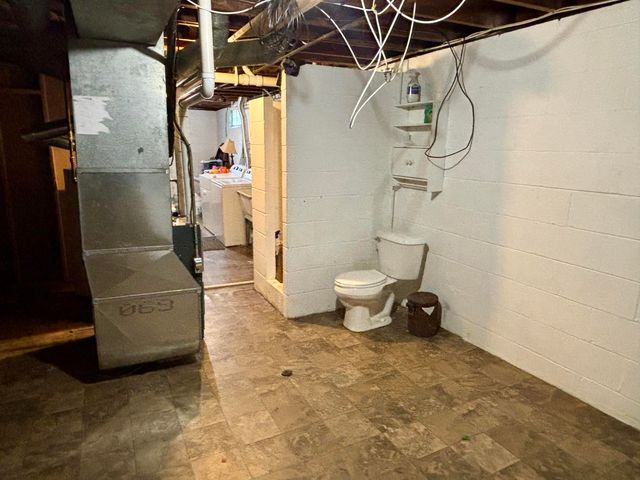 4919 Karen Avenue SW, Wyoming, MI 49548