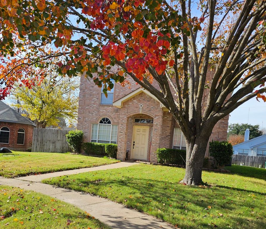 314 Stringer Drive, Cedar Hill, TX 75104