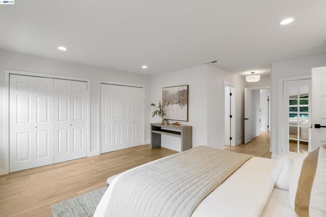 3416 Davis St, Oakland, CA 94601