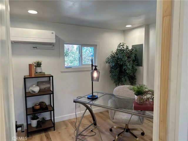 225 N Akers 308, Visalia, CA 93291