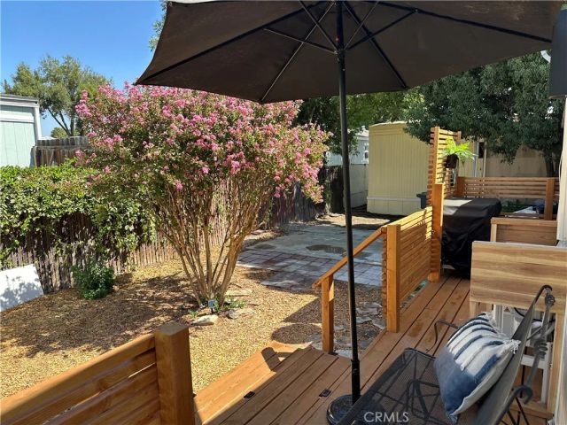 225 N Akers 308, Visalia, CA 93291