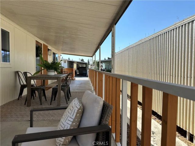 225 N Akers 308, Visalia, CA 93291