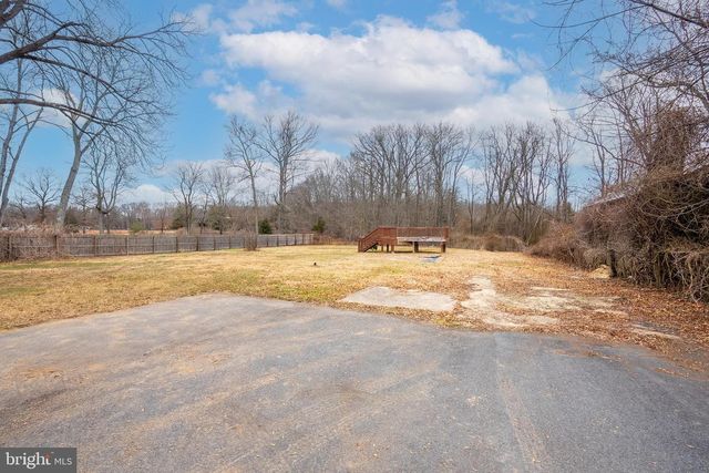 266 BAKERS BASIN, Lawrence, NJ 08648