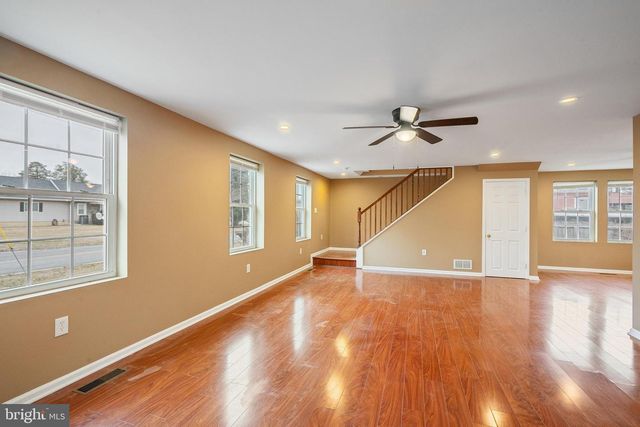 266 BAKERS BASIN, Lawrence, NJ 08648