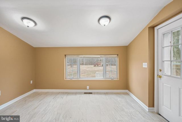 266 BAKERS BASIN, Lawrence, NJ 08648