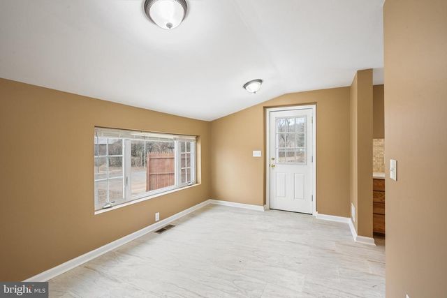 266 BAKERS BASIN, Lawrence, NJ 08648