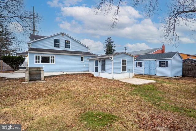 266 BAKERS BASIN, Lawrence, NJ 08648