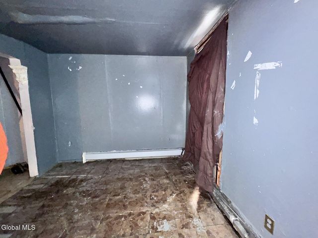 67 Walter Street, Albany, NY 12204