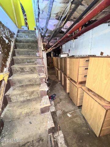 67 Walter Street, Albany, NY 12204