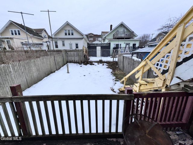 67 Walter Street, Albany, NY 12204