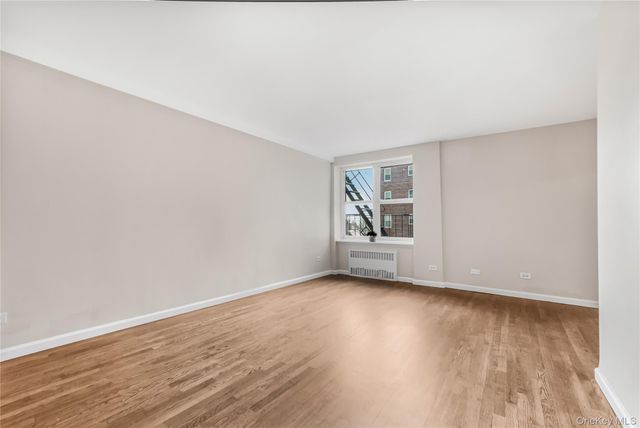 84-50 169th Street 418, Jamaica Hills, NY 11432