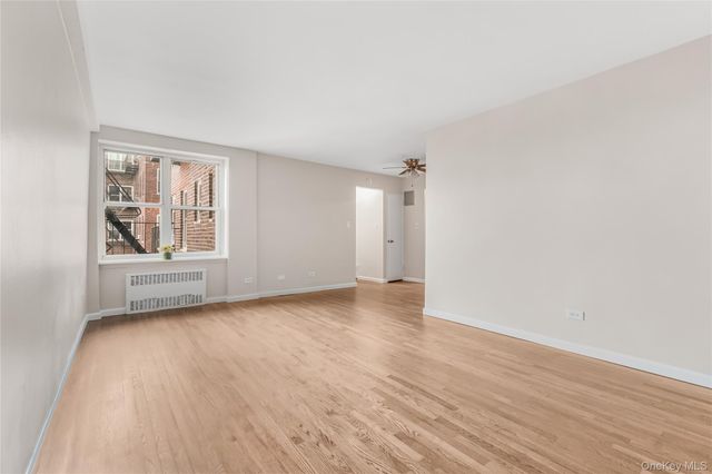 84-50 169th Street 418, Jamaica Hills, NY 11432