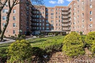 84-50 169th Street 418, Jamaica Hills, NY 11432