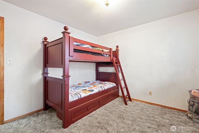 238 E Street NE, Ephrata, WA 98823