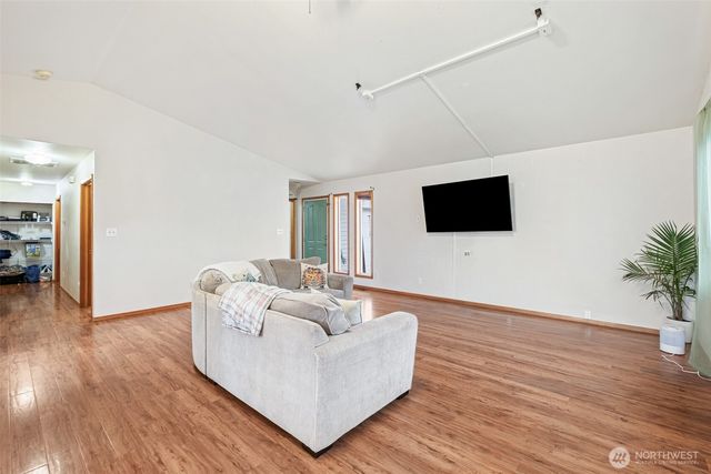 238 E Street NE, Ephrata, WA 98823