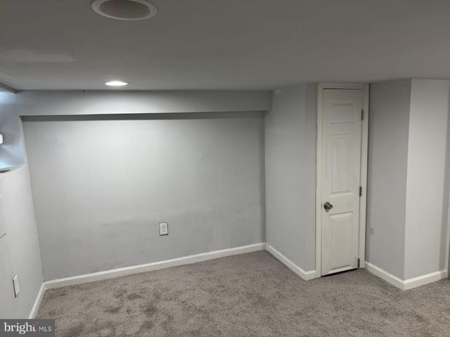 3327 ELMLEY AVE, Baltimore, MD 21213