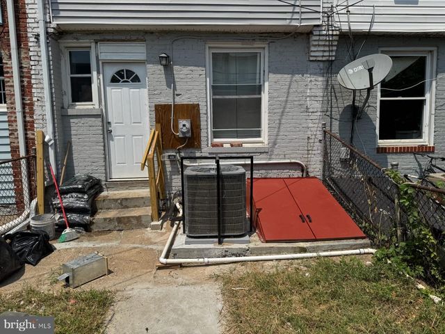 3327 ELMLEY AVE, Baltimore, MD 21213