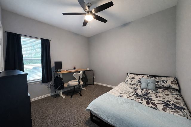 211 Kelly Lane, Seven Points, TX 75143
