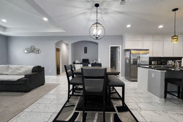 211 Kelly Lane, Seven Points, TX 75143