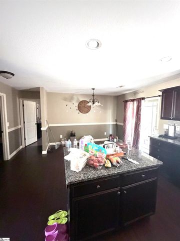 8 Robin Drive, Anderson, SC 29626