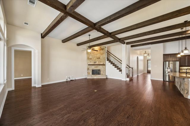 323 W Bend Drive, League City, TX 77573