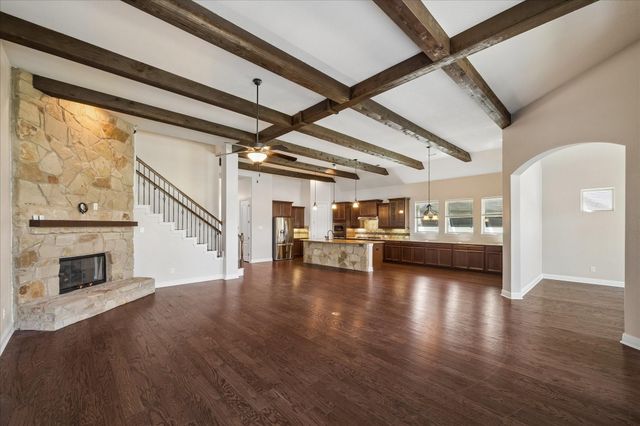 323 W Bend Drive, League City, TX 77573