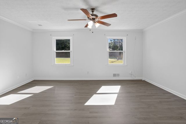 2223 Angela Drive SW, Lilburn, GA 30047