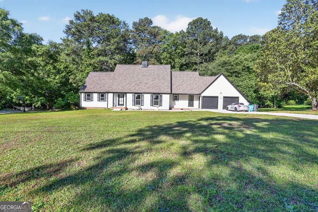 2223 Angela Drive SW, Lilburn, GA 30047