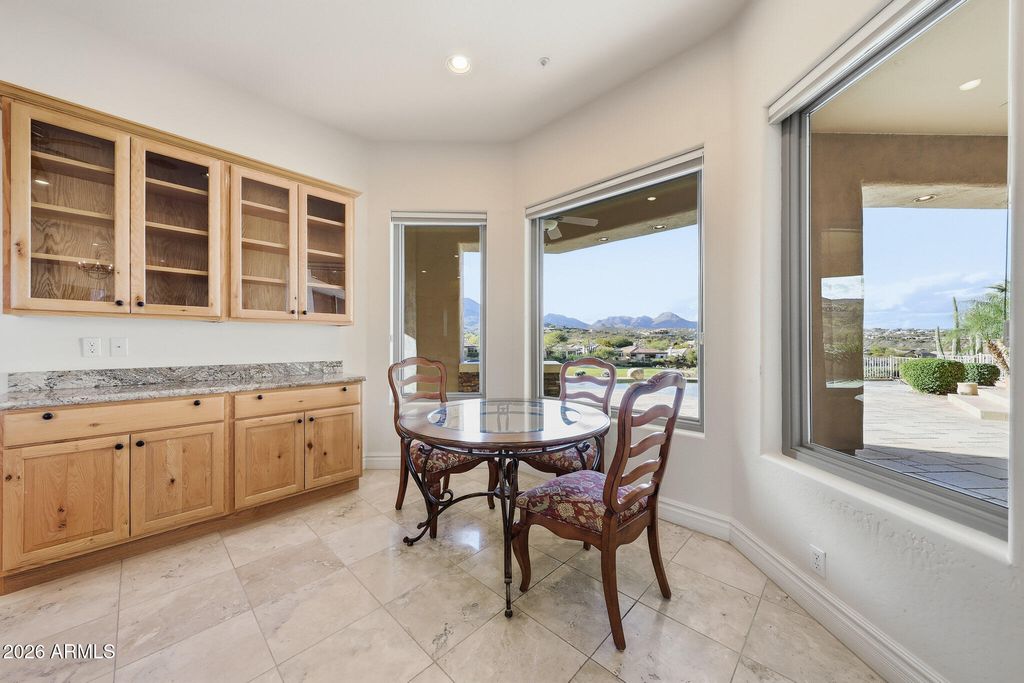Image 12 of property listing at 13846 N SUNFLOWER Drive, Fountain Hills, AZ 85268